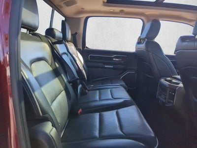 2019 RAM 1500 Laramie 4x4 Crew Cab 5'7" Box