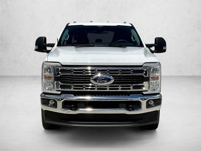 2026 Ford Super Duty F-350 DRW XLT 4WD Crew Cab 8' Box