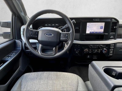 2026 Ford Super Duty F-350 DRW XLT 4WD Crew Cab 8' Box