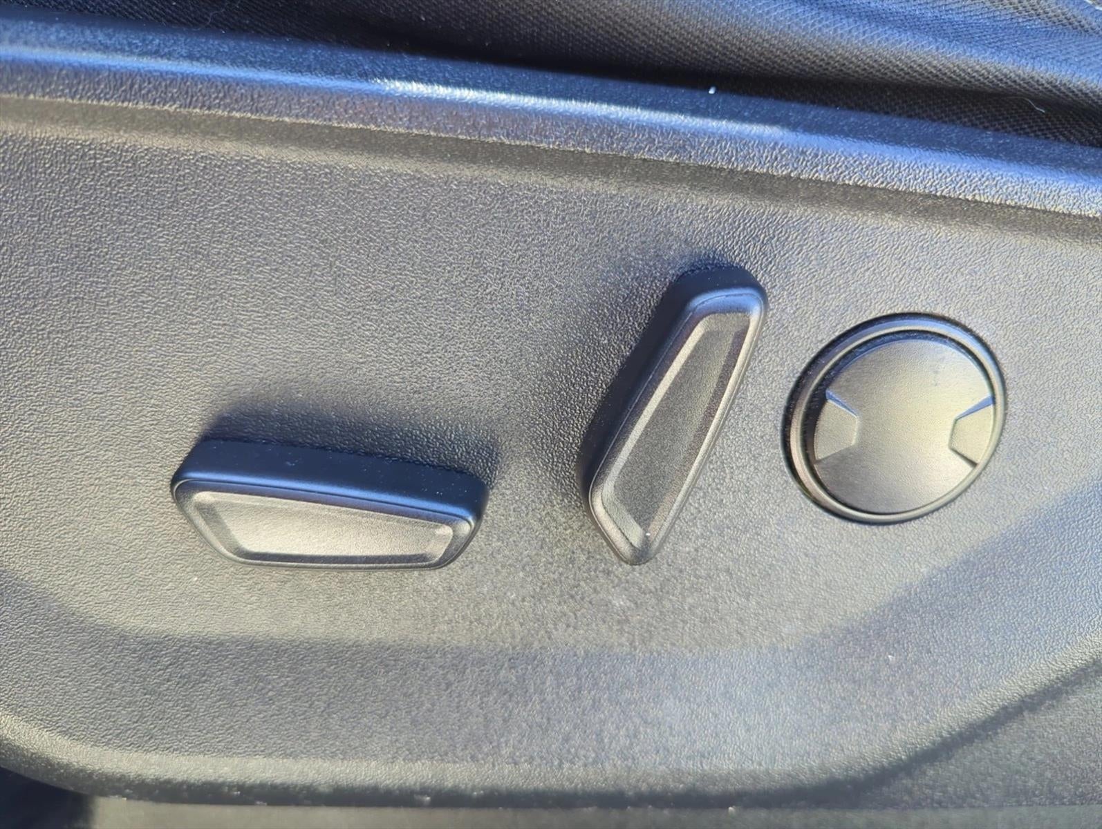 2022 Ford F-150 XLT 2WD SuperCrew 5.5' Box