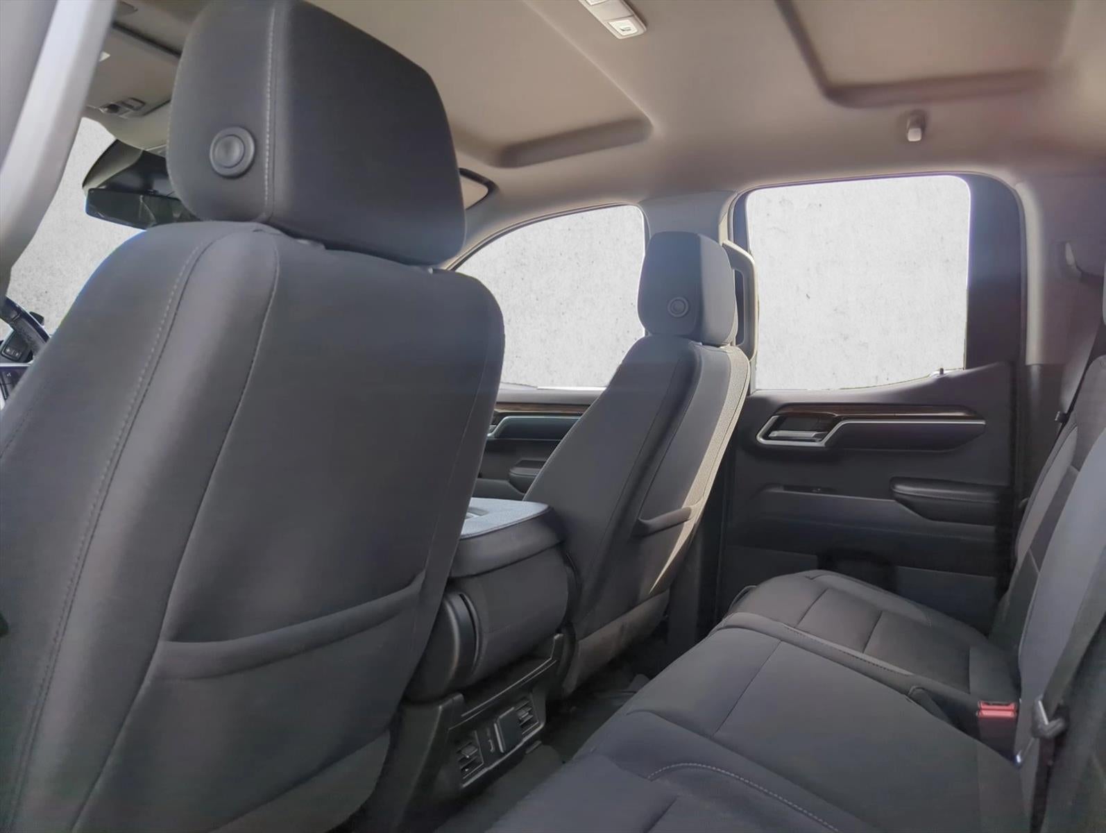 2024 GMC Sierra 1500 Double Cab Standard Box 4-Wheel Drive Elevation 3SB