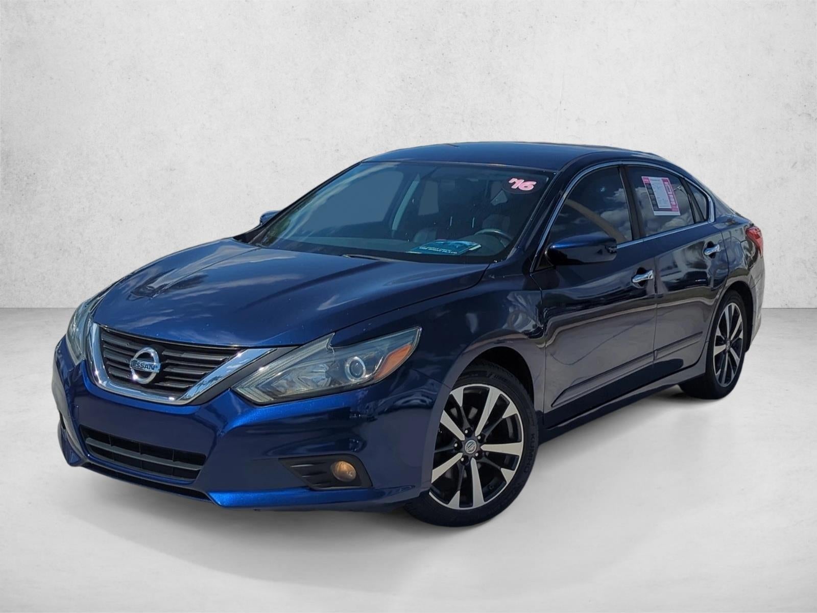 2016 Nissan Altima 4dr Sdn I4 2.5 SR