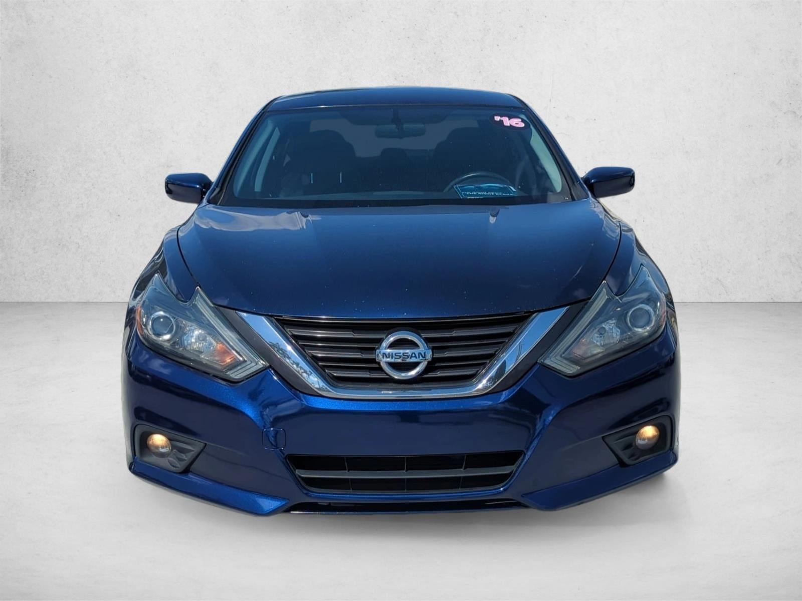 2016 Nissan Altima 4dr Sdn I4 2.5 SR