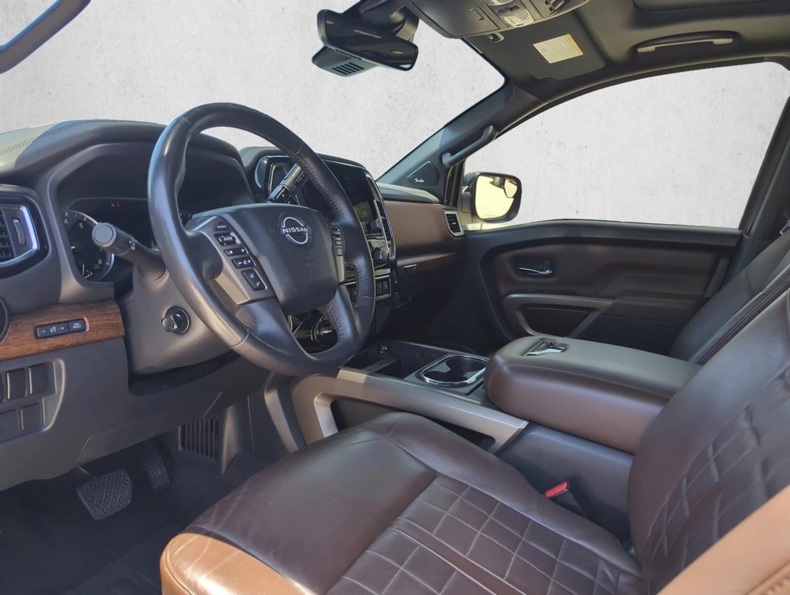 2023 Nissan Titan 4x4 Crew Cab Platinum Reserve