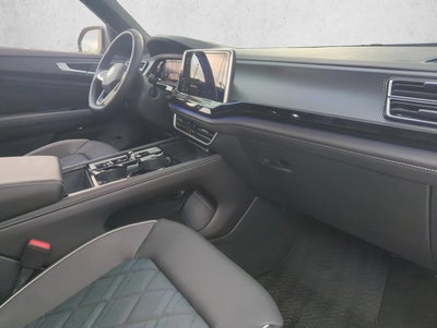 2025 Volkswagen Atlas Cross Sport 2.0T SEL Premium R-Line 4MOTION