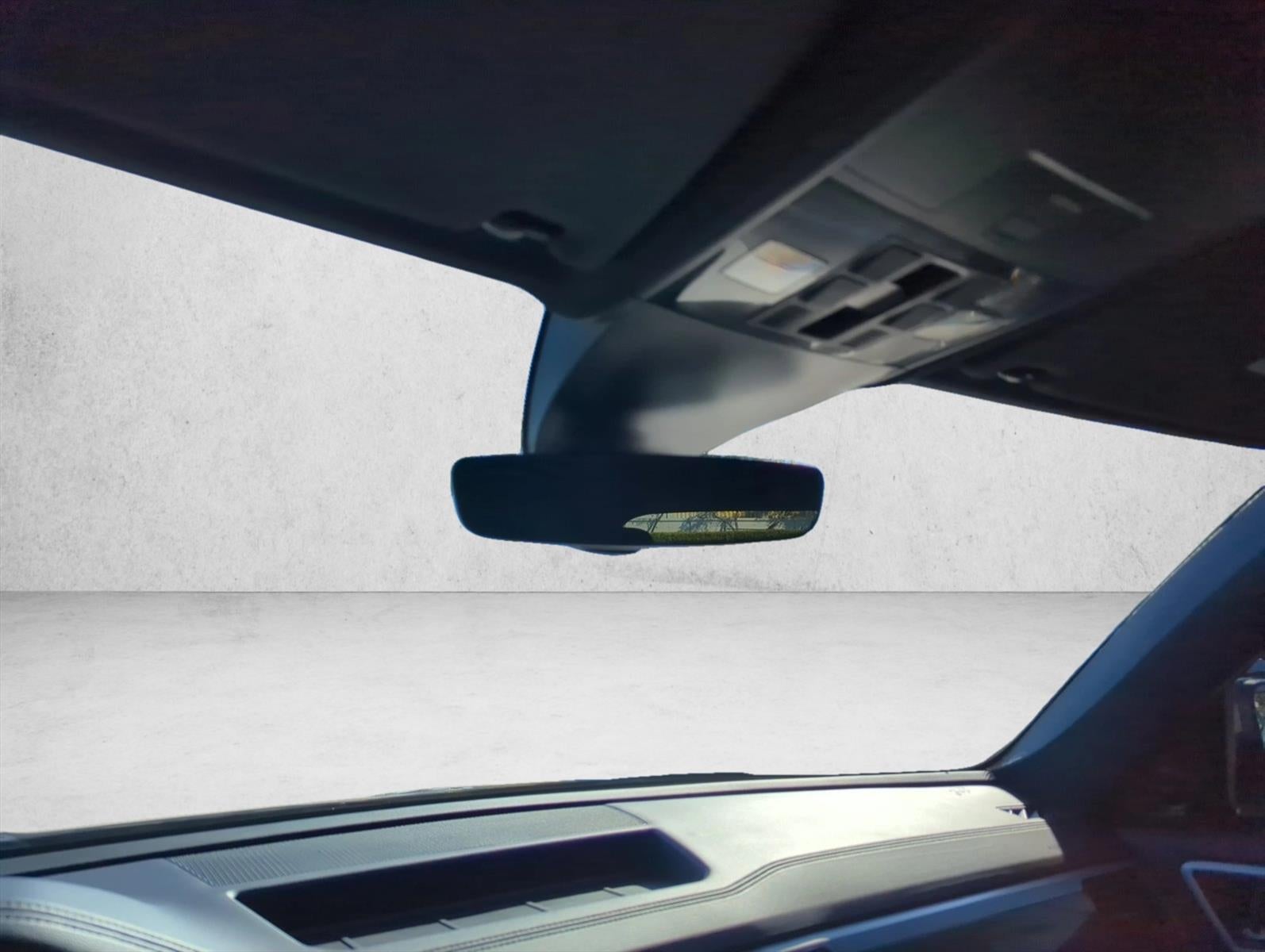 2023 Volkswagen Atlas Cross Sport 3.6L V6 SEL Premium R-Line 4MOTION