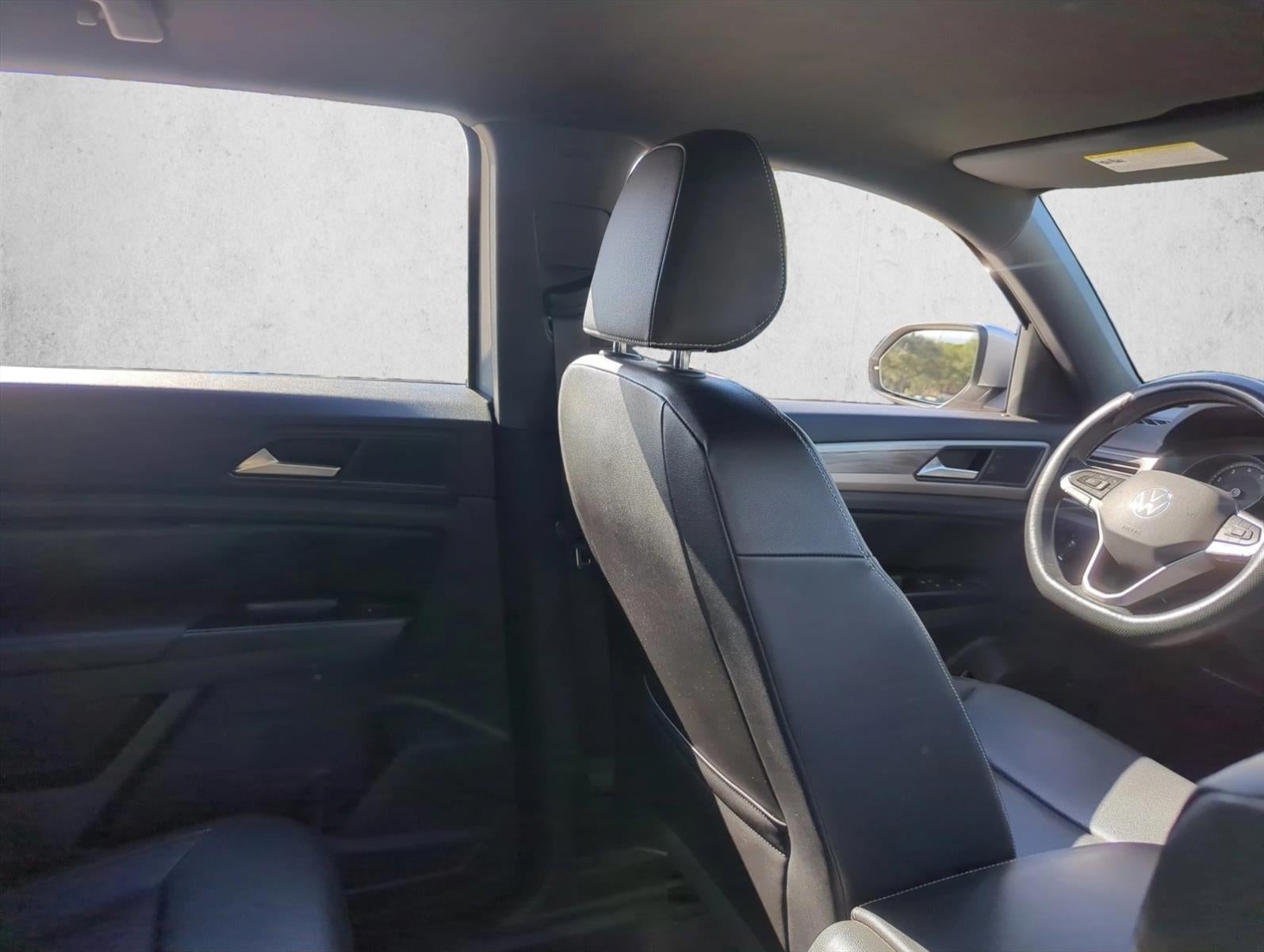 2020 Volkswagen Atlas Cross Sport 3.6L V6 SE w/Technology R-Line FWD