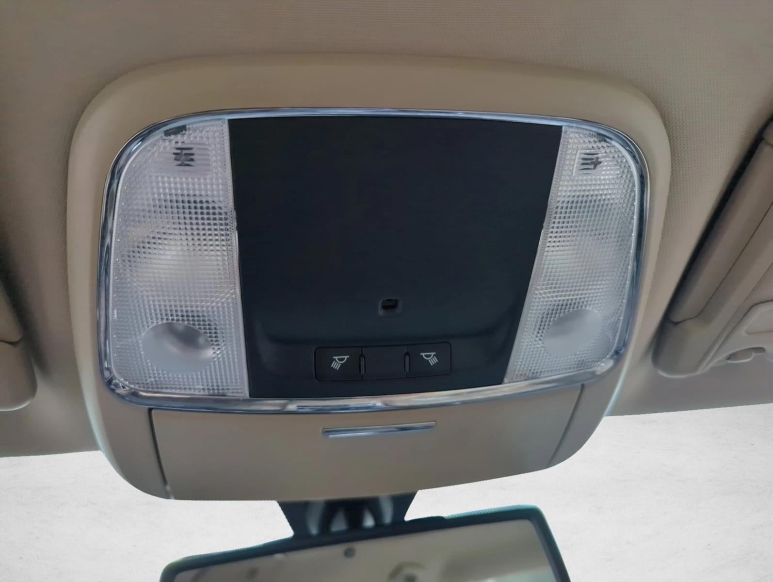 2011 Chrysler 300 4dr Sdn Limited RWD