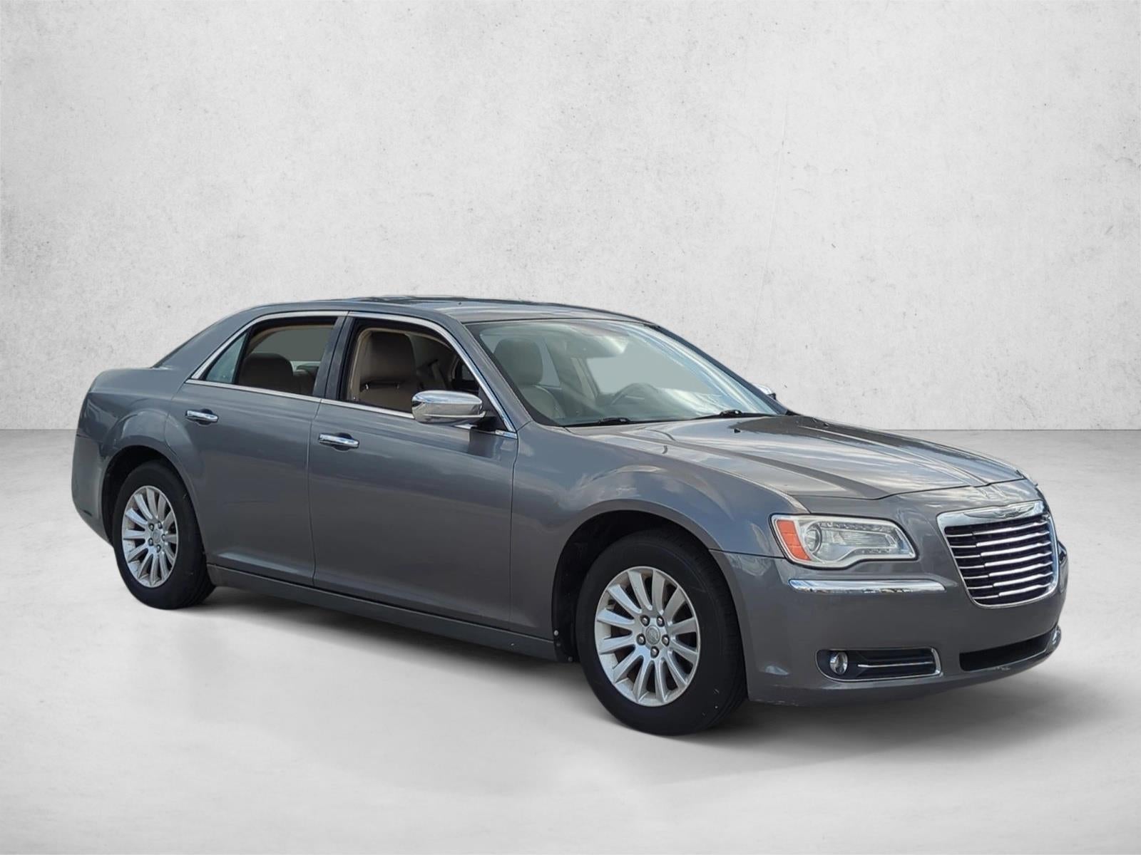 2011 Chrysler 300 4dr Sdn Limited RWD