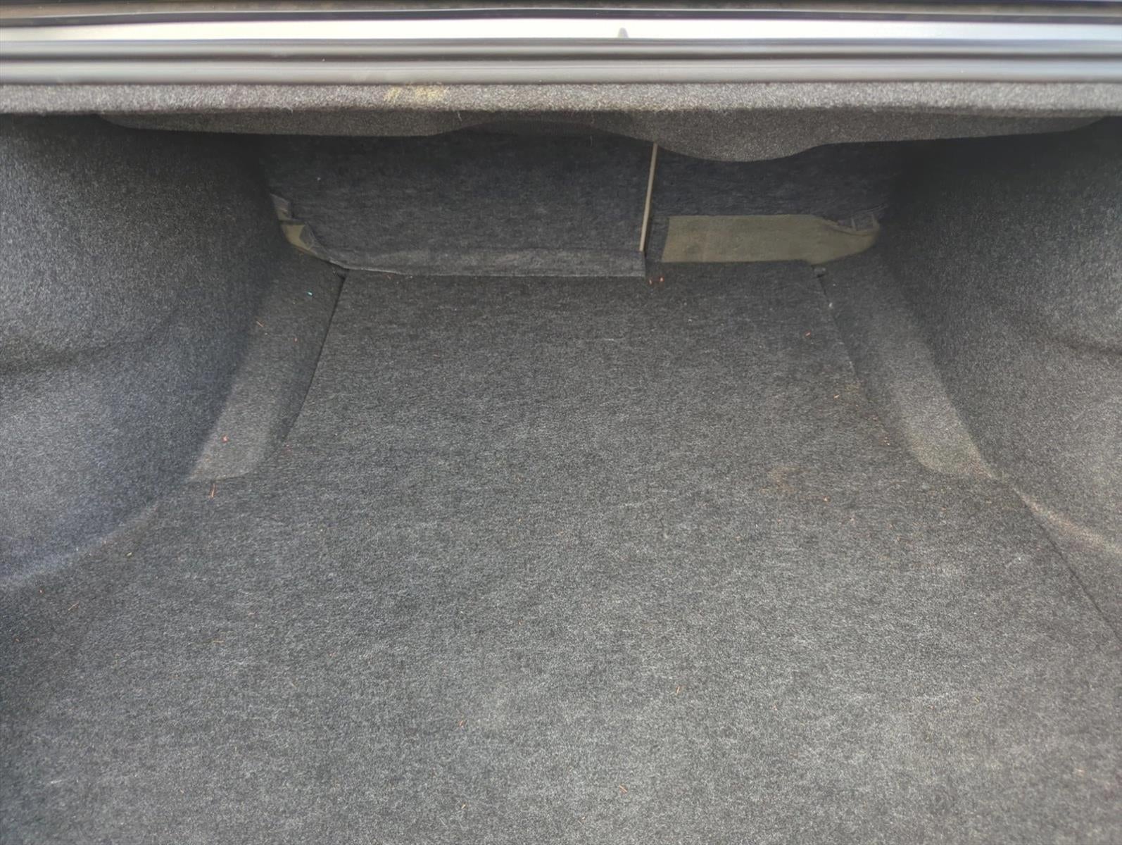 2011 Chrysler 300 4dr Sdn Limited RWD