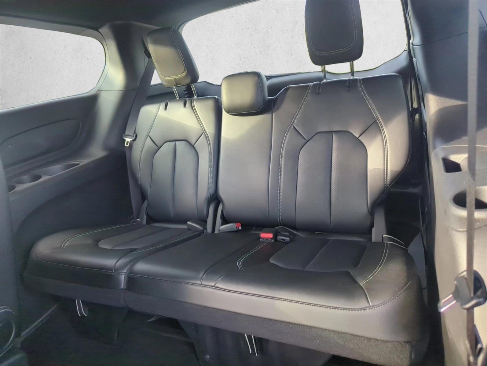 2024 Chrysler Pacifica Touring L FWD