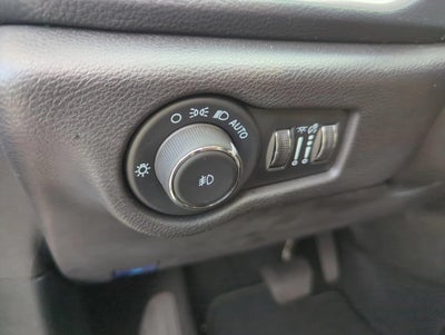 2024 Chrysler Pacifica Touring L FWD