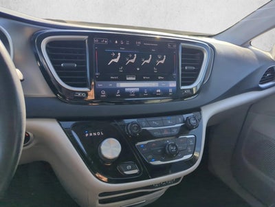 2022 Chrysler Pacifica Touring L FWD