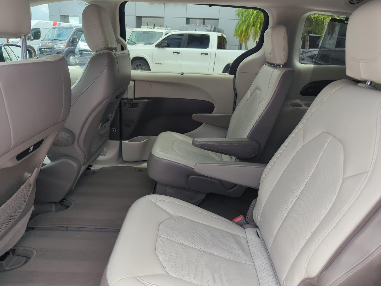 2018 Chrysler Pacifica Touring L FWD