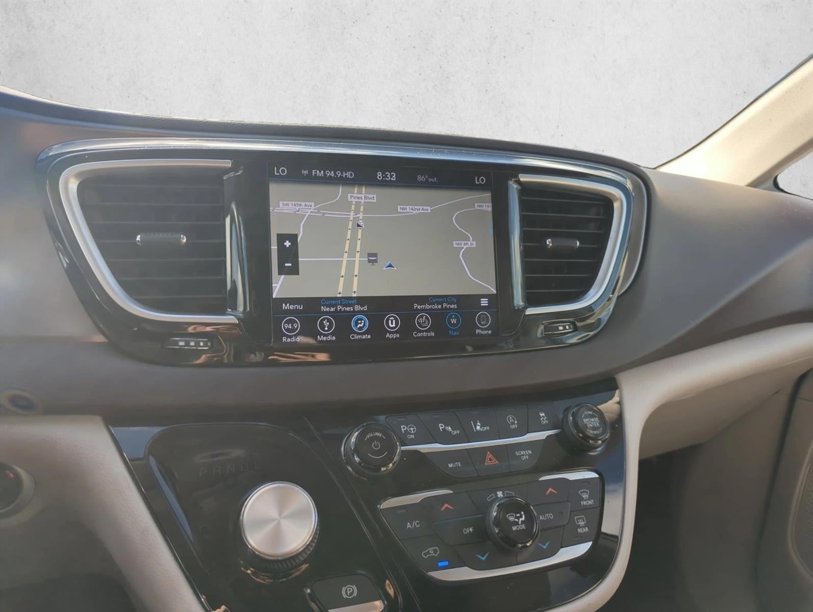 2019 Chrysler Pacifica Touring L Plus FWD