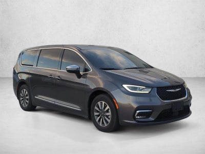 2023 Chrysler Pacifica Hybrid Limited FWD