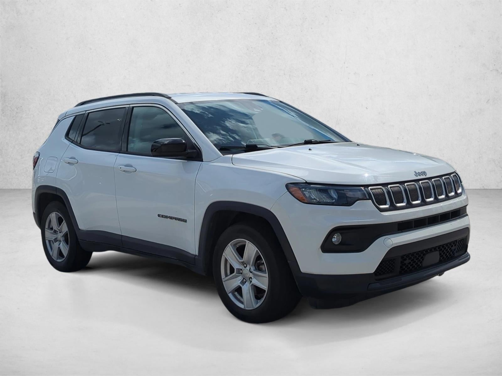 2022 Jeep Compass Latitude FWD