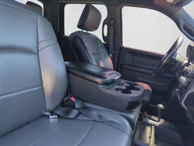 2023 RAM 3500 Tradesman 4x4 Crew Cab 8' Box