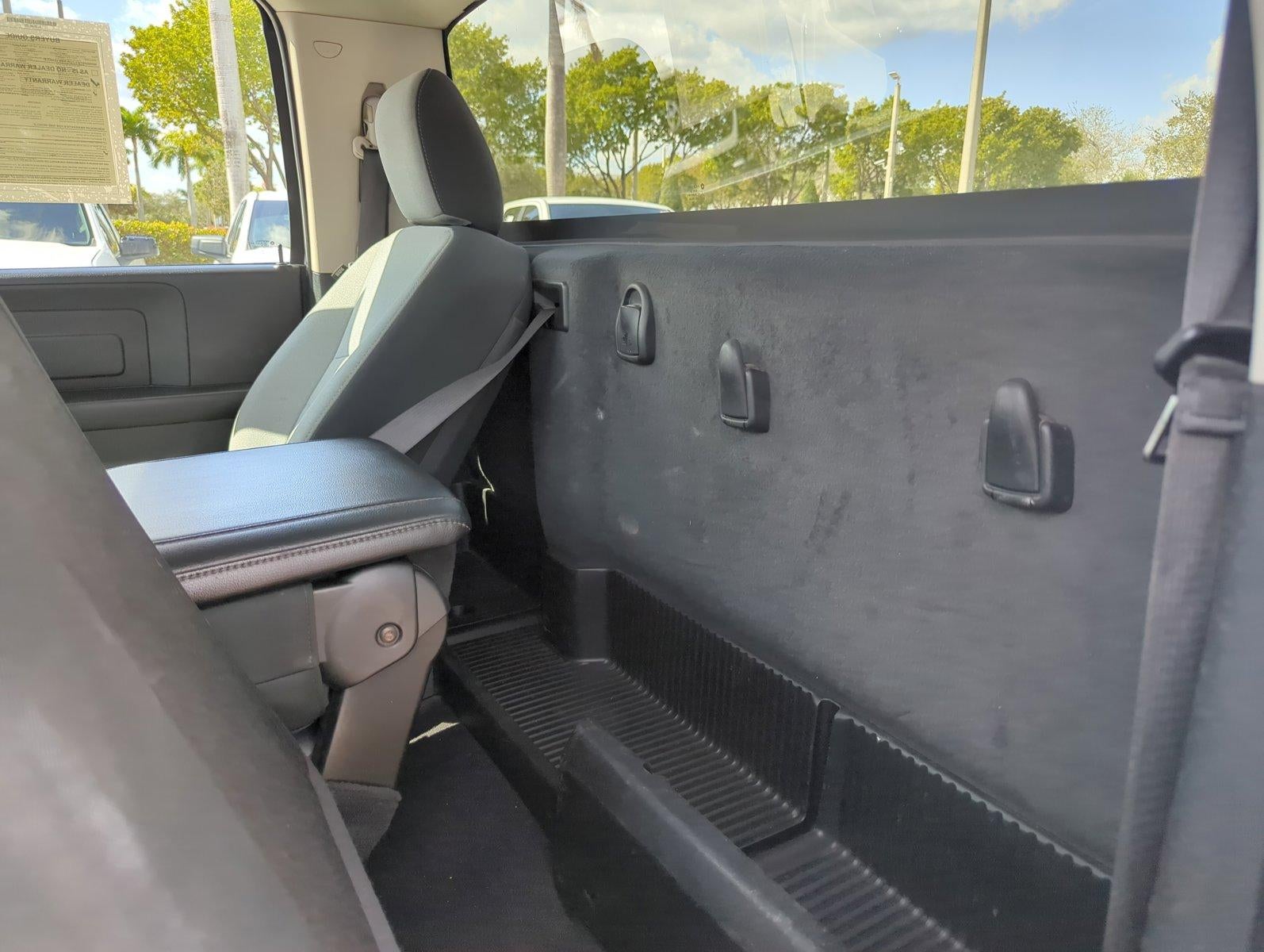 2022 RAM 1500 Classic Tradesman 4x2 Reg Cab 8' Box