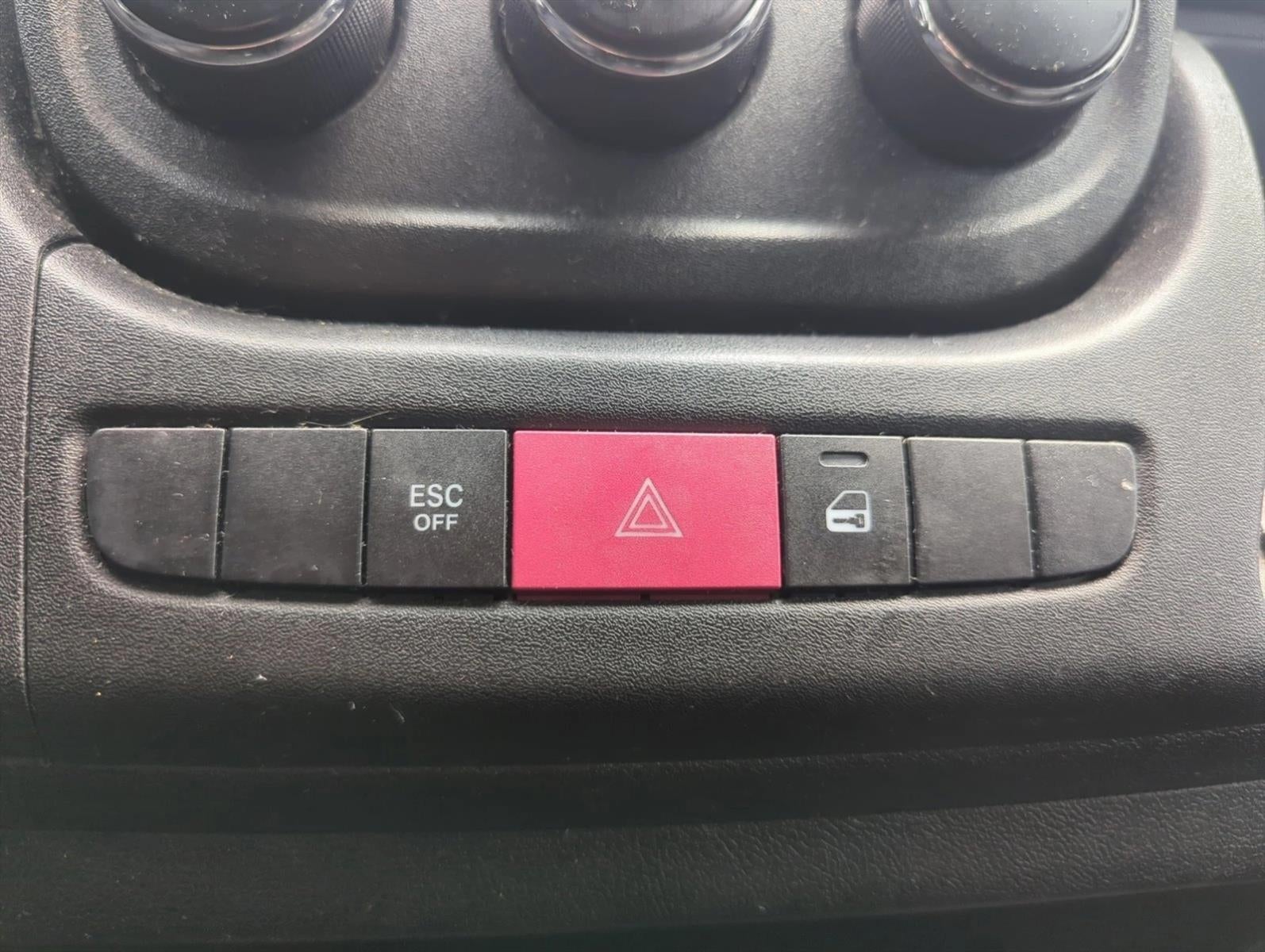 2019 RAM ProMaster Cargo Van 1500 Low Roof 136" WB