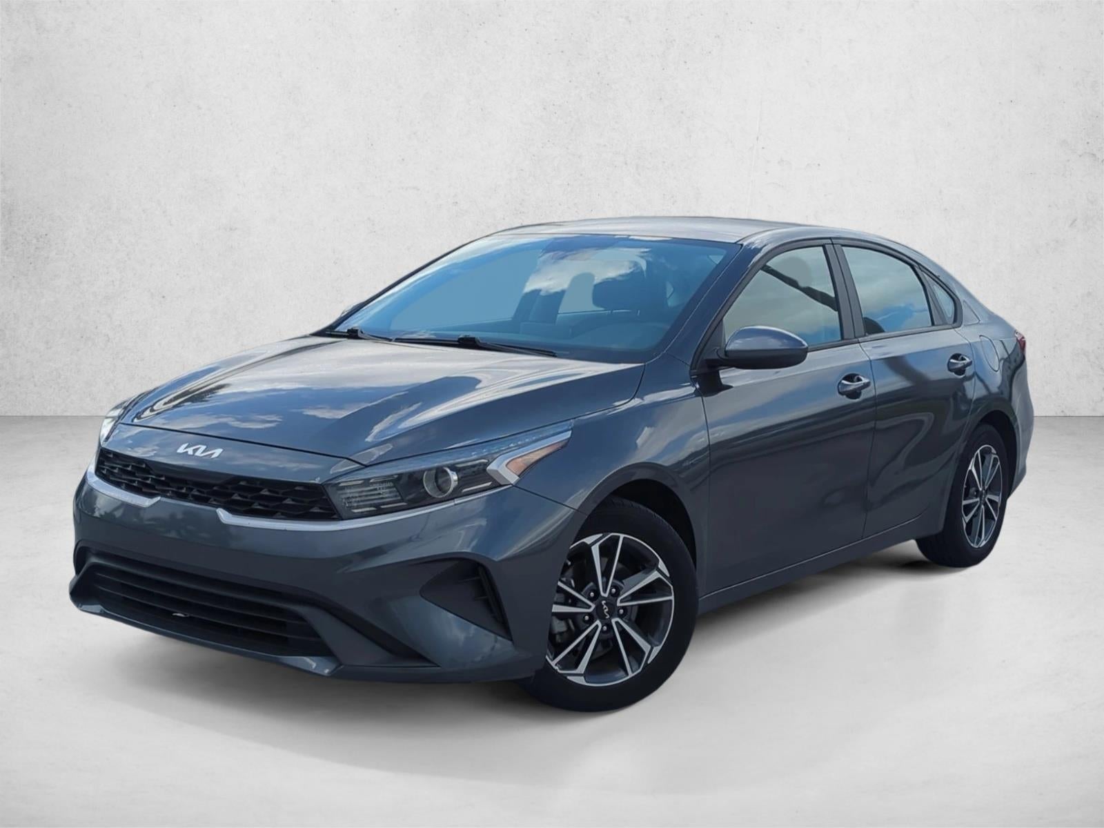 2022 Kia Forte LXS IVT