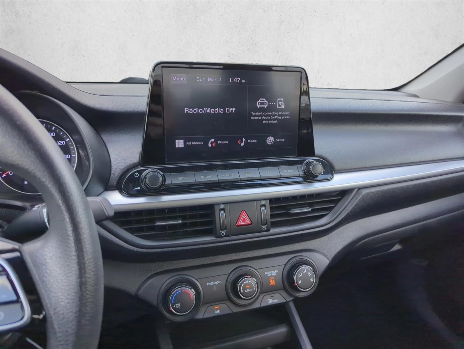 2022 Kia Forte LXS IVT