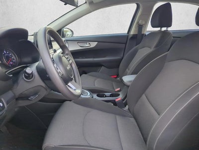 2022 Kia Forte LXS IVT
