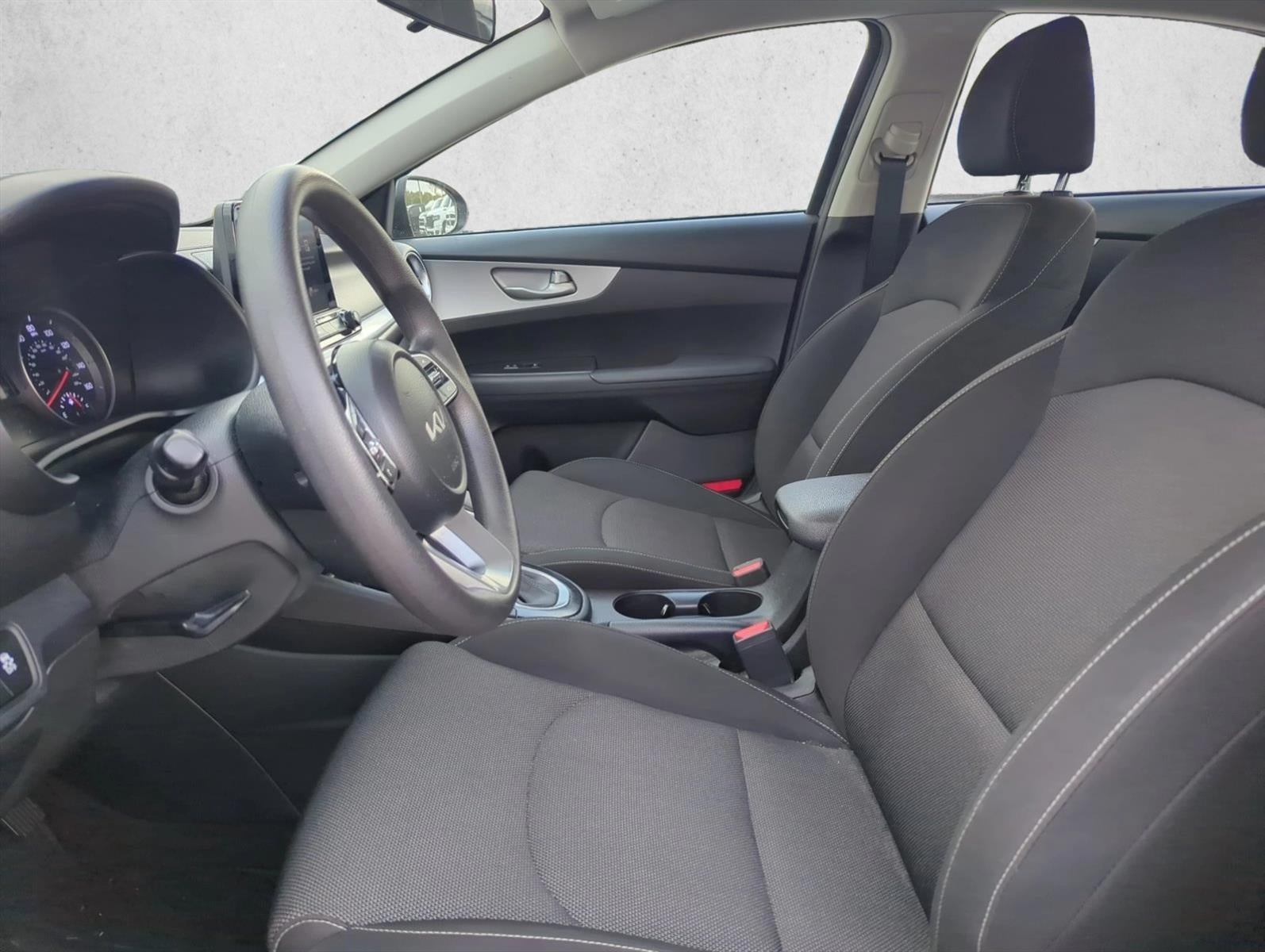 2022 Kia Forte LXS IVT