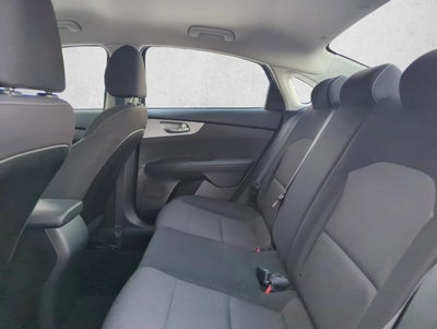 2022 Kia Forte LXS IVT