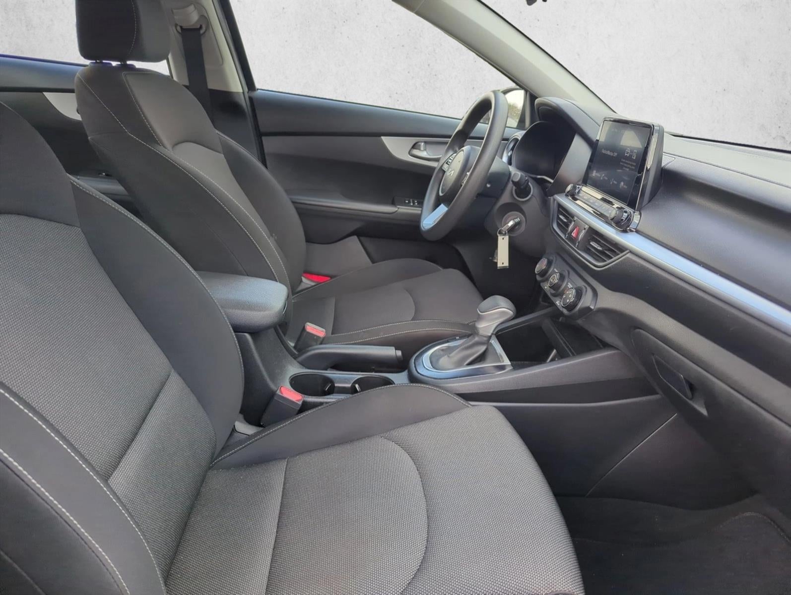 2022 Kia Forte LXS IVT