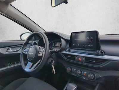 2022 Kia Forte LXS IVT