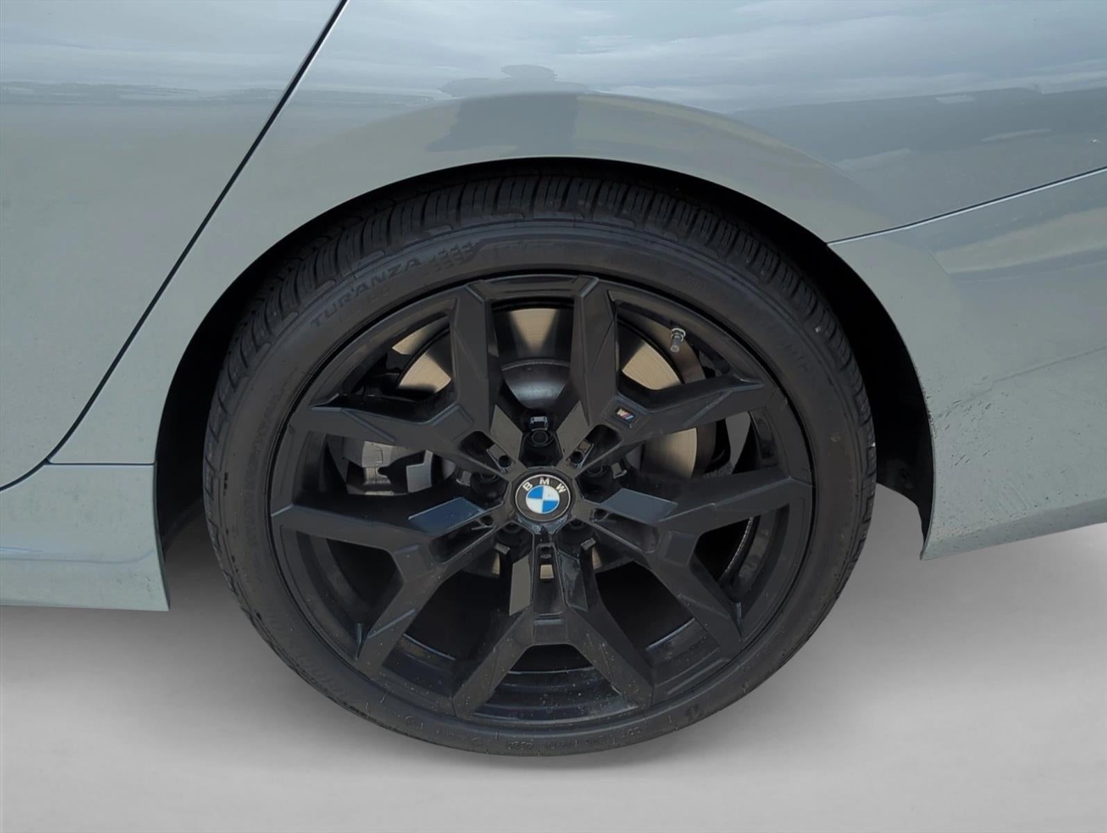 2025 BMW 330i Sedan