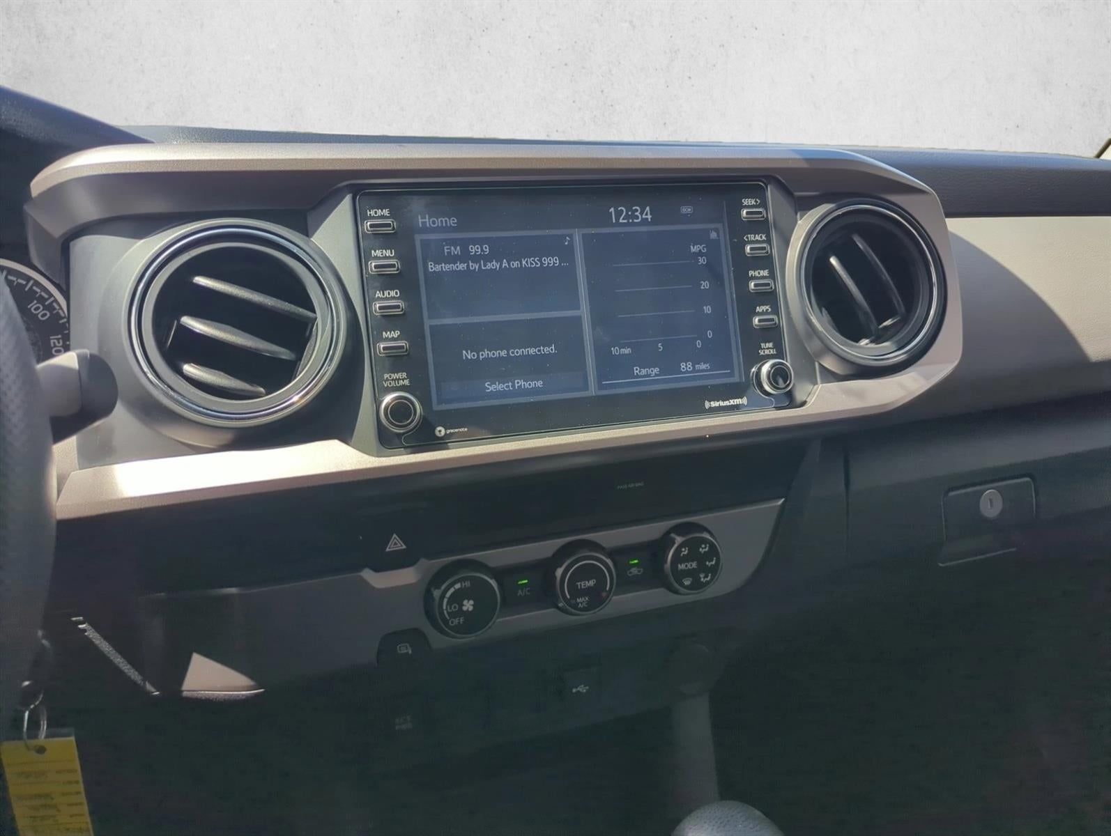 2022 Toyota Tacoma 2WD 2WD SR5 Access Cab 6' Bed I4 AT (Natl)