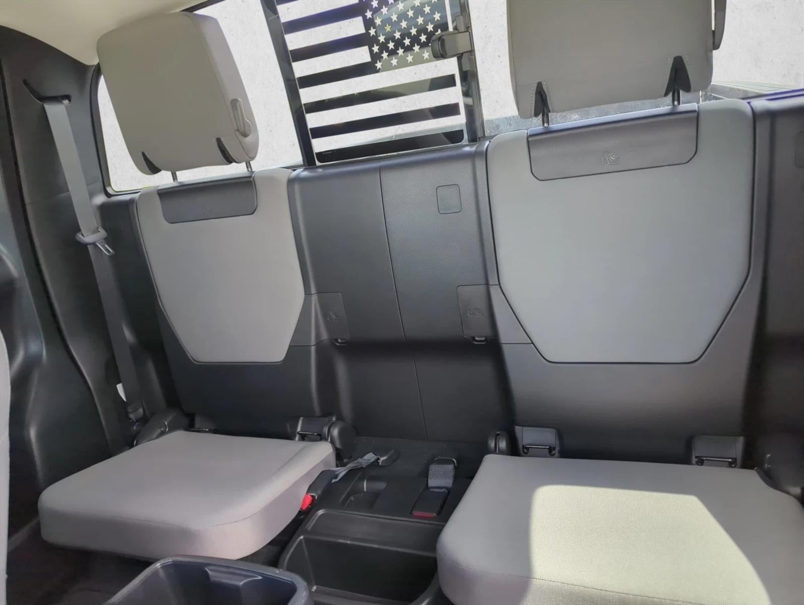 2022 Toyota Tacoma 2WD 2WD SR5 Access Cab 6' Bed I4 AT (Natl)