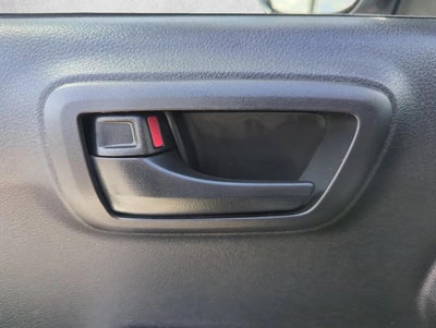 2022 Toyota Tacoma 2WD 2WD SR5 Access Cab 6' Bed I4 AT (Natl)