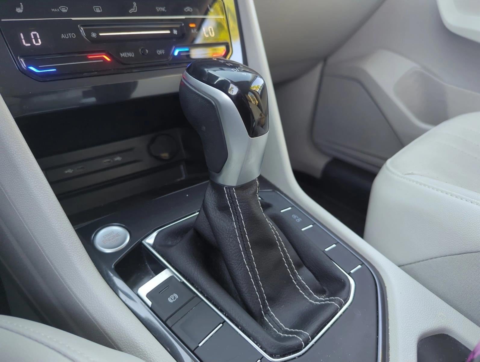 2023 Volkswagen Tiguan 2.0T SE FWD