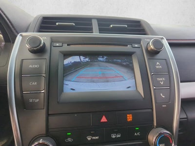 2017 Toyota Camry SE Auto (SE)