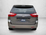 2017 Toyota Sienna L FWD 7-Passenger (Natl)