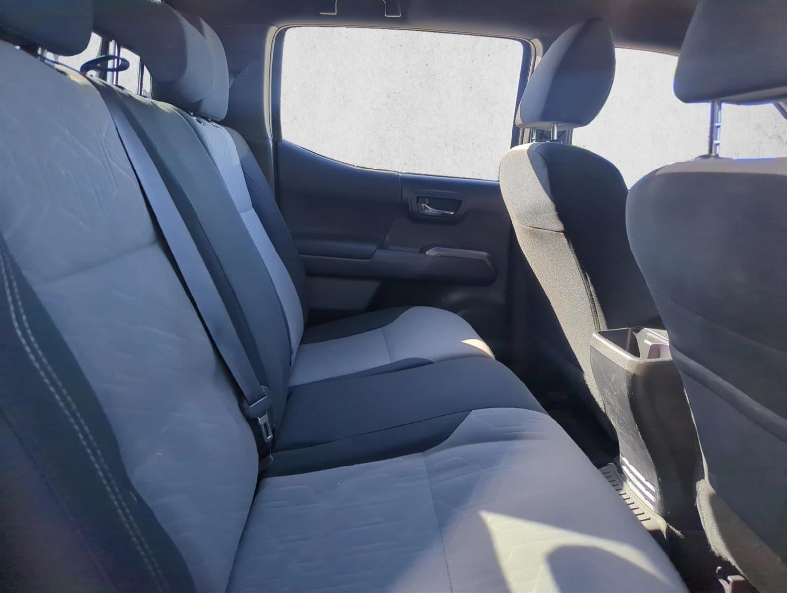 2021 Toyota Tacoma 2WD 2WD TRD Sport Double Cab 5' Bed V6 AT (Natl)