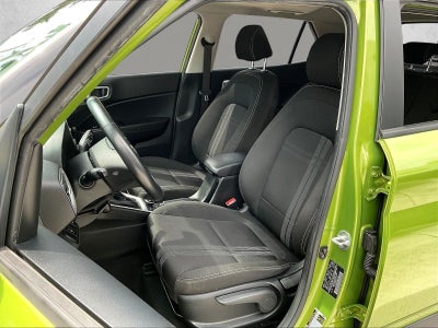 2023 Hyundai VENUE SEL IVT