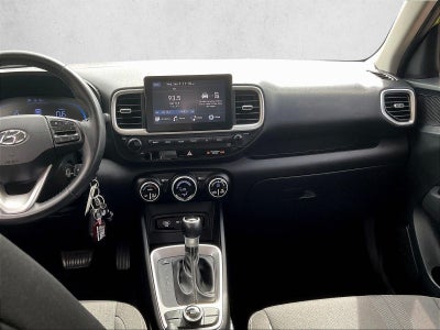 2023 Hyundai VENUE SEL IVT