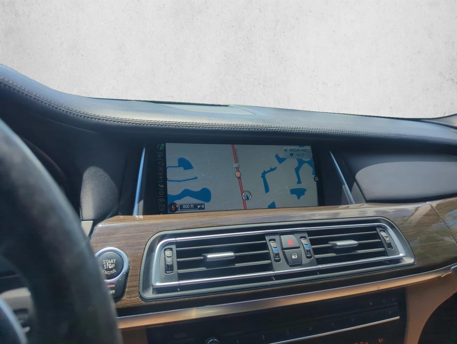 2015 BMW 750i xDrive Sedan