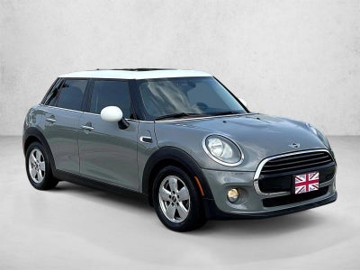 2016 MINI Cooper Hardtop 4 Door Base
