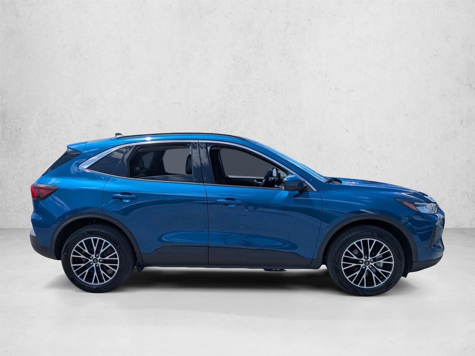 2023 Ford Escape PHEV FWD