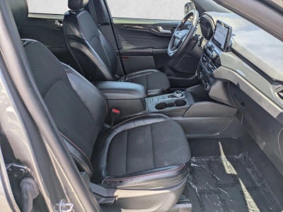 2025 Ford Escape ST-Line FWD