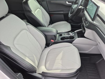 2025 Ford Escape Platinum AWD