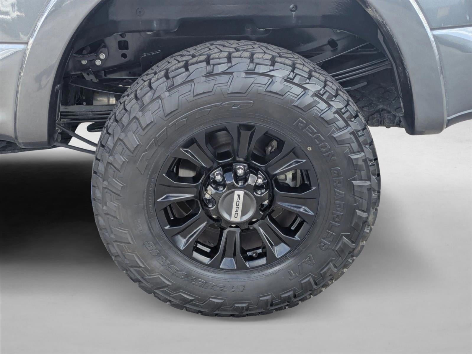 2020 Ford Super Duty F-250 SRW LARIAT 4WD Crew Cab 6.75' Box