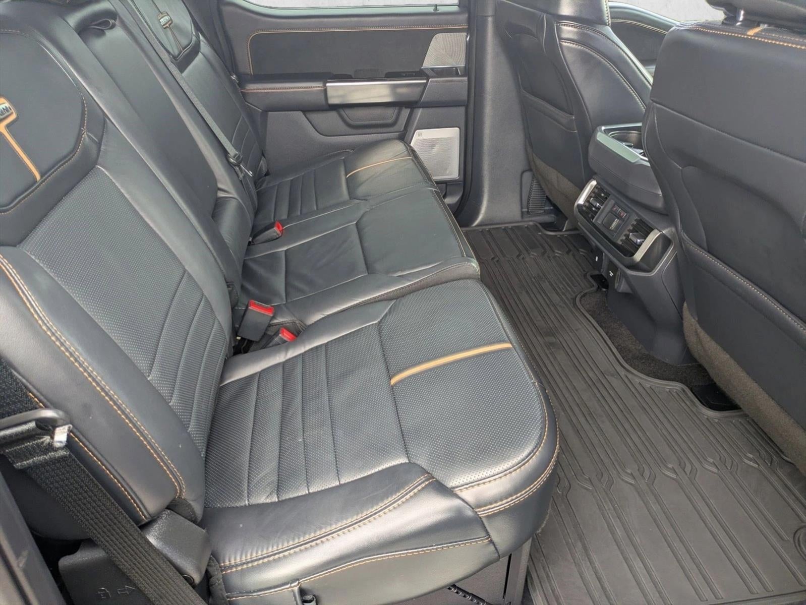 2022 Ford F-150 Platinum 4WD SuperCrew 5.5' Box