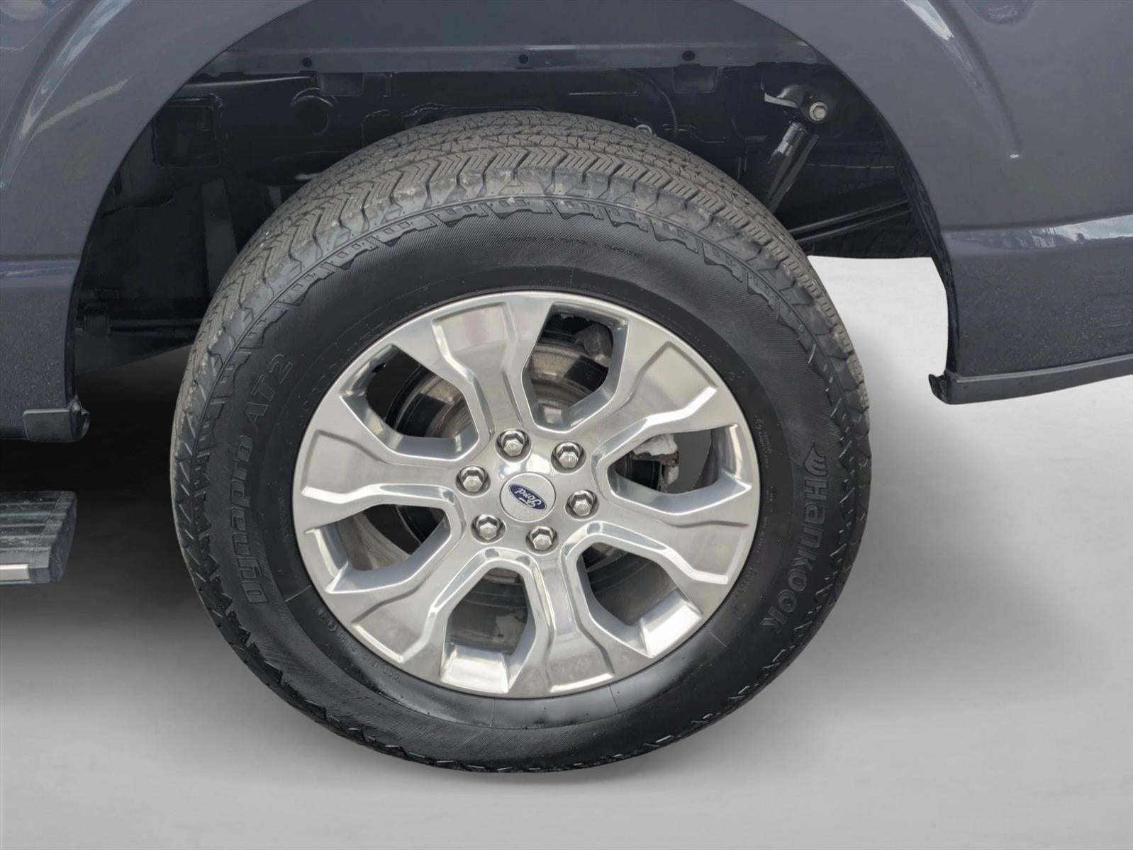 2022 Ford F-150 Platinum 4WD SuperCrew 5.5' Box