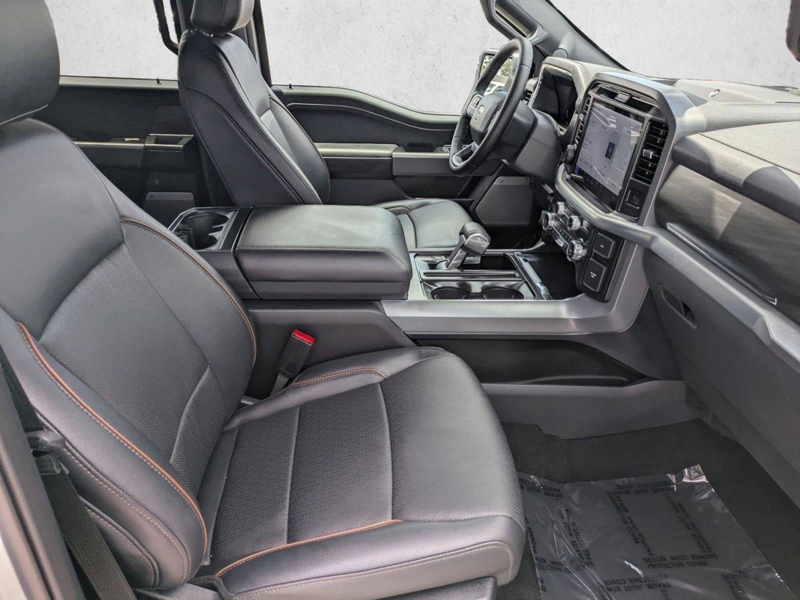 2025 Ford F-150 LARIAT 4WD SuperCrew 5.5' Box